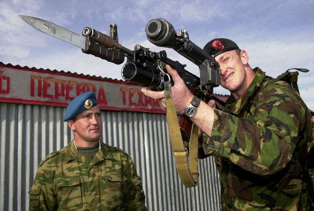 British soldier with 1PN58 scope on AK74